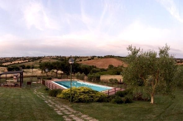 cropped-appartamenti-maremma-agriturismo-con-piscina-1.jpg